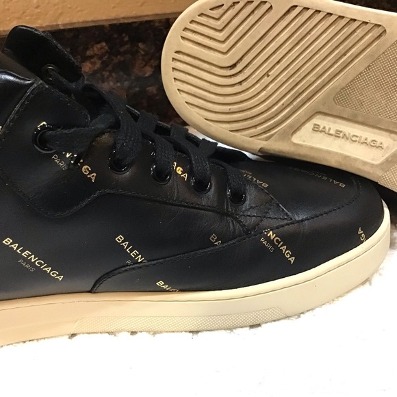 Balenciaga Shoes - Picture 6 of 15